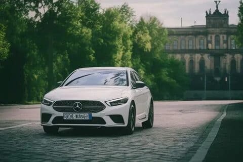 kann man auto online abmelden